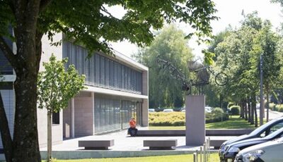 13. Juli 2025, Open-Air-Gottesdienst mit Theater, Musik und buntem Programm auf dem ZfP-Gelände